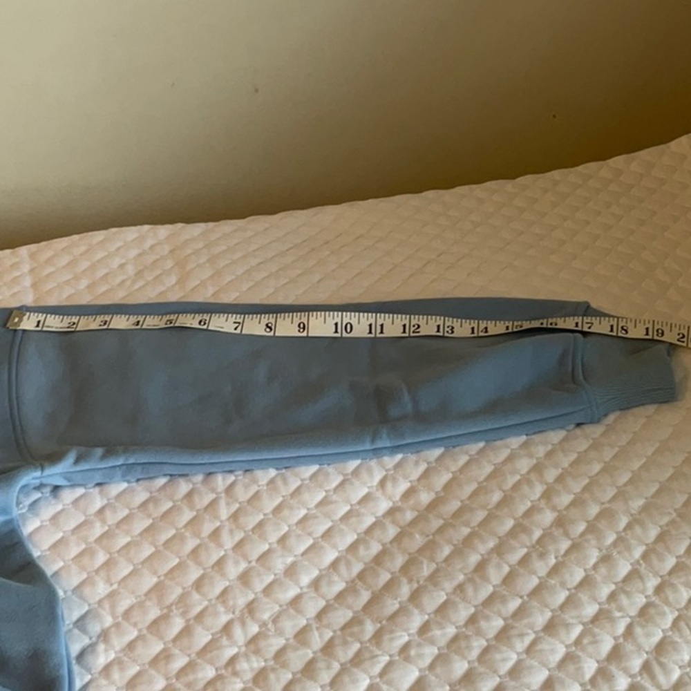 Gilli Sweatshirt - Picture 6 of 10